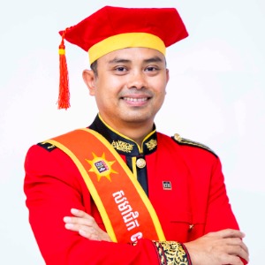 លោក	វ៉ុង ទីណយ