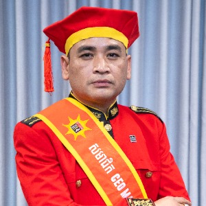 លោក ប៊ុន វុទ្ធី