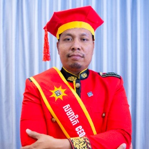 លោក ជឹម សុខអេង